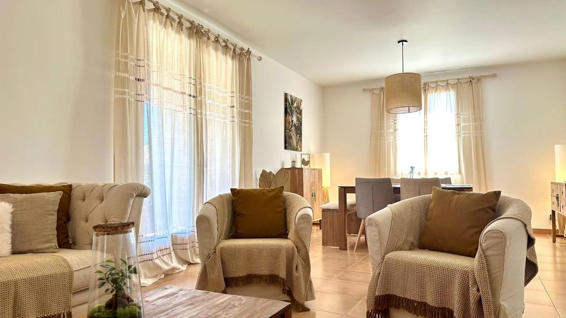 Les Lauriers Blancs Air-Conditioned Villa With Swimming Pool Francie