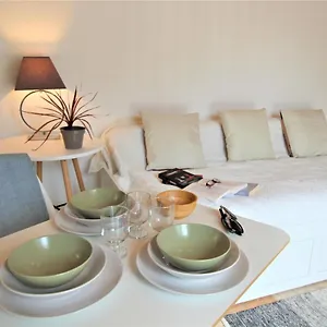 Apartment Les Bastidons De - Le Saumane - 3 Etoiles, LʼIsle-sur-la-Sorgue