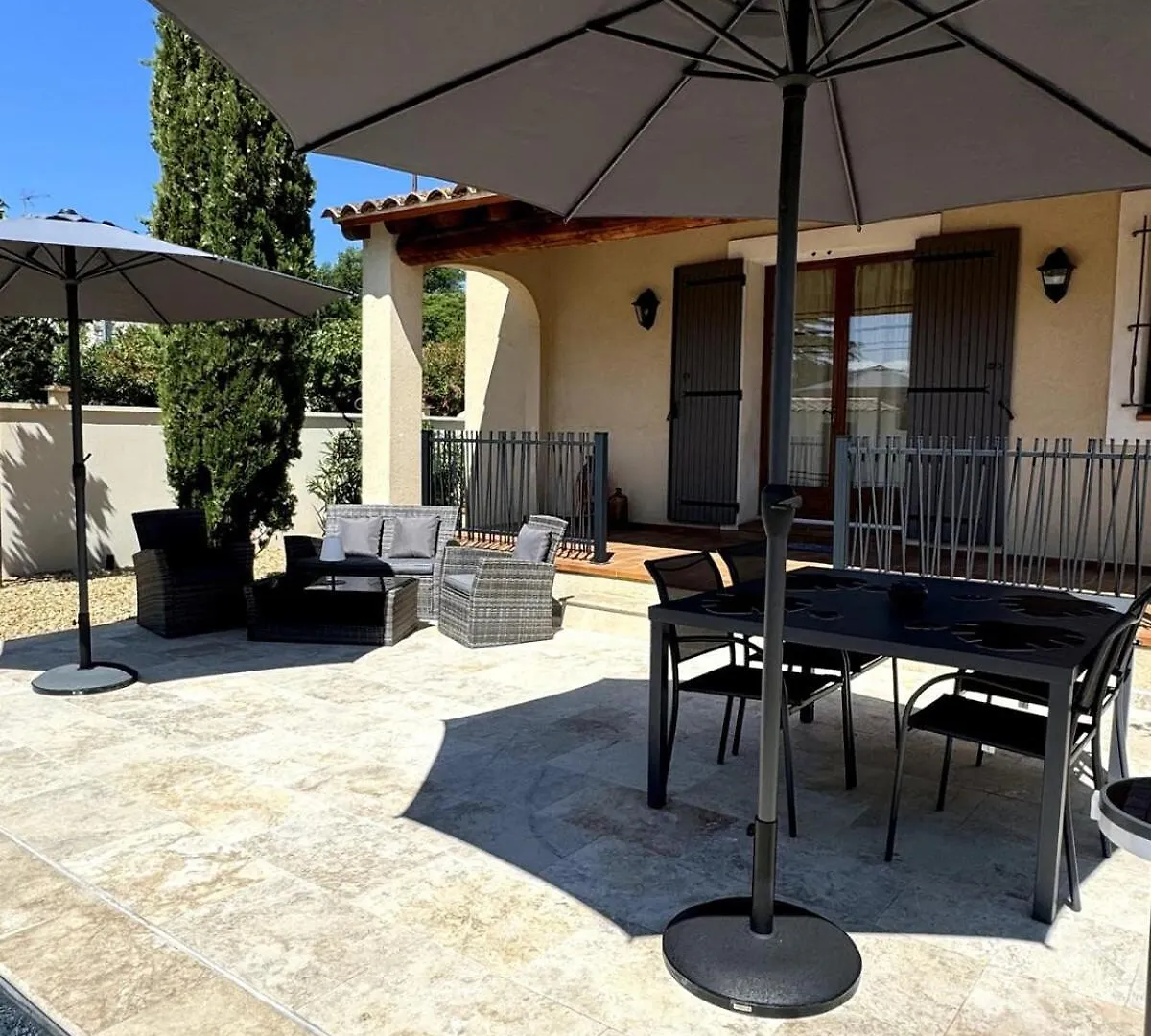 Les Lauriers Blancs Air-Conditioned Villa With Swimming Pool L'Isle-sur-la-Sorgue