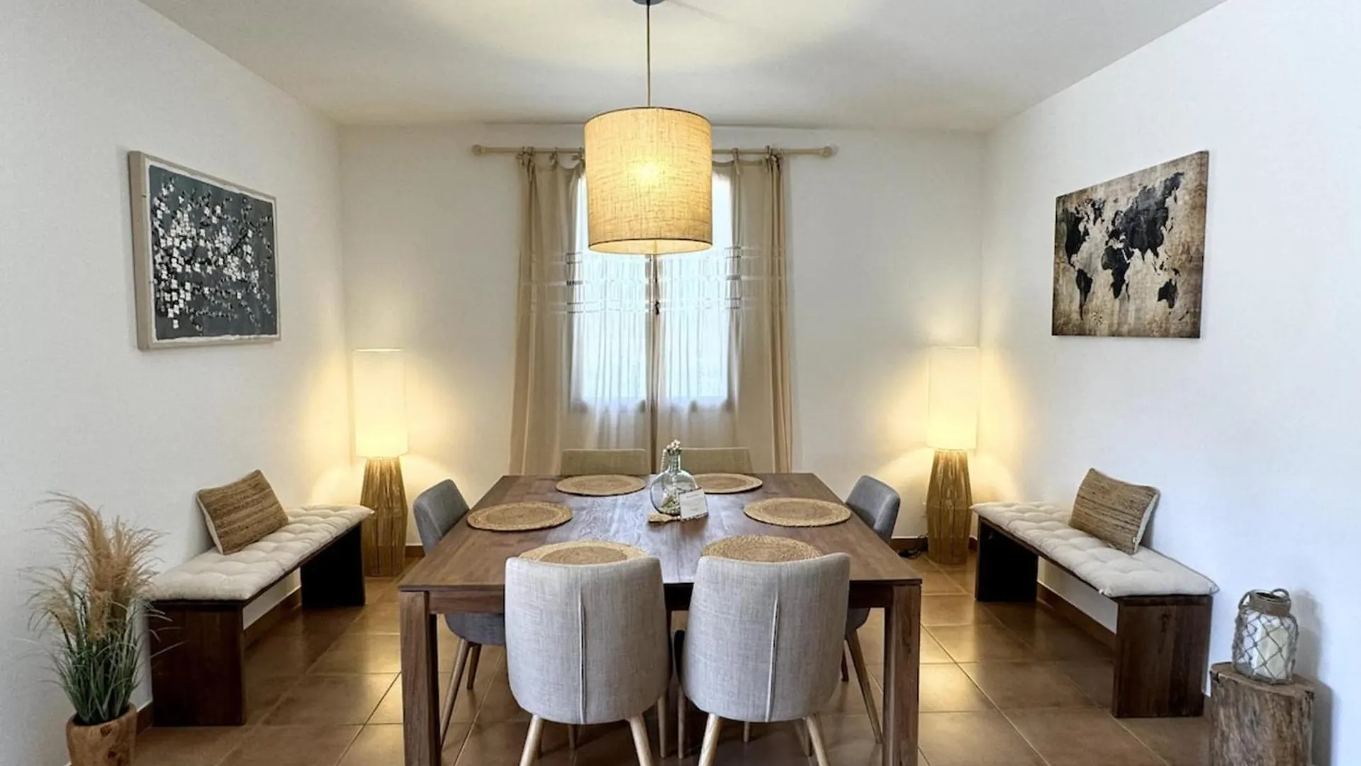 Holiday home Les Lauriers Blancs Air-Conditioned Villa With Swimming Pool